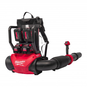 Аккумуляторная ранцевая воздуходувка Milwaukee M18 FUEL F2BPB-124