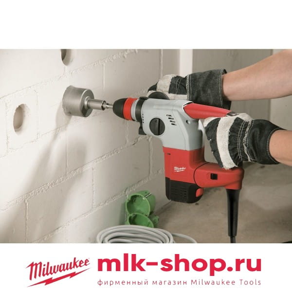 Перфоратор Milwaukee PLH 26 XE