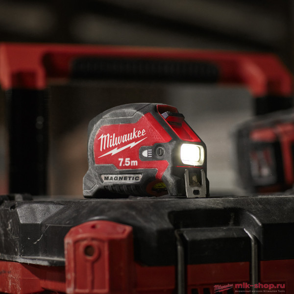 Рулетка с подсветкой Milwaukee Magnetic Tape Measure 7.5м