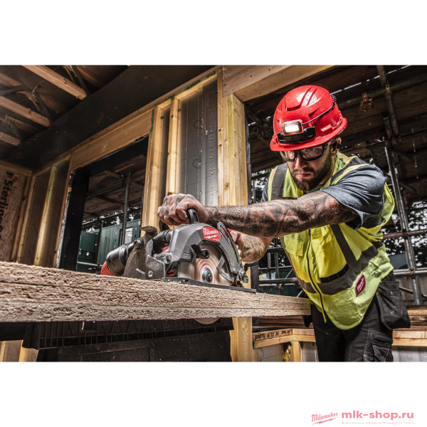 Аккумуляторная циркулярная пила по дереву Milwaukee M18 FUEL FCSRH662-0 Аккумуляторная циркулярная пила по дереву Milwaukee M18 FUEL FCSRH662-0