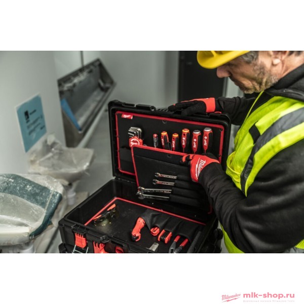 Набор инструментов и оснастки электромонтажный 74 в 1 Milwaukee PACKOUT