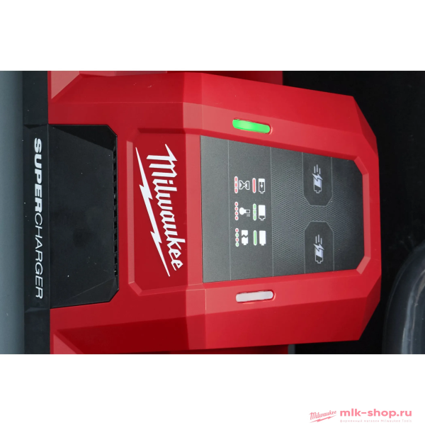 Зарядное устройство быстрое Milwaukee M18 MDBSC (на 2 акк.)