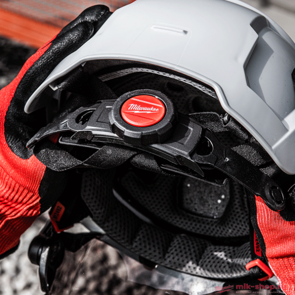 Шлем(Каска) Milwaukee BOLT200™ невентилируемый для промышленного альпинизма, белый