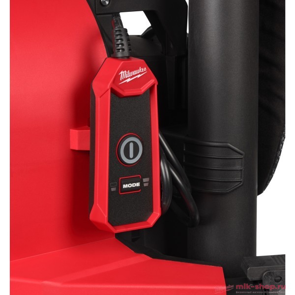 Аккумуляторный ранцевый пылесос Milwaukee M18 FUEL FBPV2-0