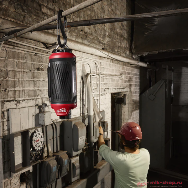 Аккумуляторный динамик Milwaukee M12 SPEJSG2-0 Аккумуляторный динамик Milwaukee M12 SPEJSG2-0