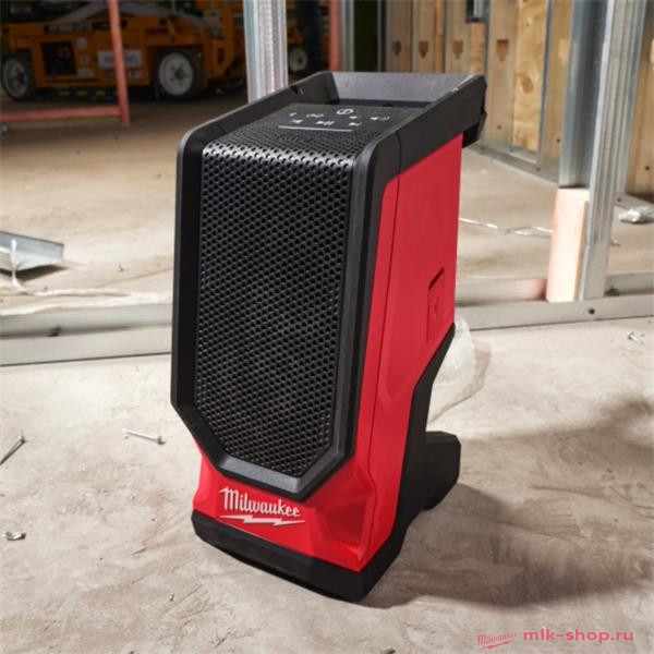 Аккумуляторный динамик Milwaukee M18 SPEJSG2-0 Аккумуляторный динамик Milwaukee M18 SPEJSG2-0