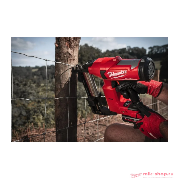 Аккумуляторный степлер MILWAUKEE M18 FUEL FFUS-0C Аккумуляторный степлер MILWAUKEE M18 FUEL FFUS-0C
