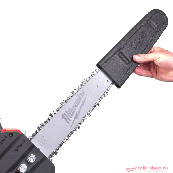 Аккумуляторная цепная пила Milwaukee M18 FUEL FCHSC-122