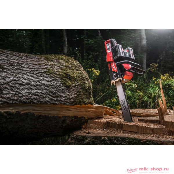 Аккумуляторная цепная пила Milwaukee 50 см на 2 акк. M18 FUEL F2CHS50-802