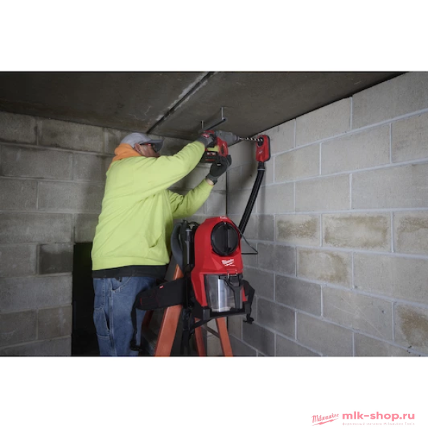 Аккумуляторный ранцевый пылесос Milwaukee M18 FUEL FBPV2-0