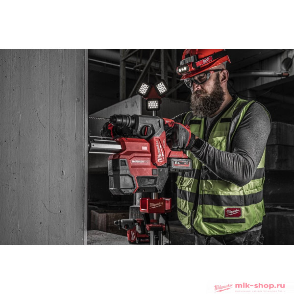 Аккумуляторный перфоратор с системой пылеудаления Milwaukee M18 FUEL ONEFHXDEL-552C