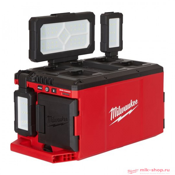 Аккумуляторный фонарь с функцией зарядного устройства Milwaukee PACKOUT M18 POALC-0