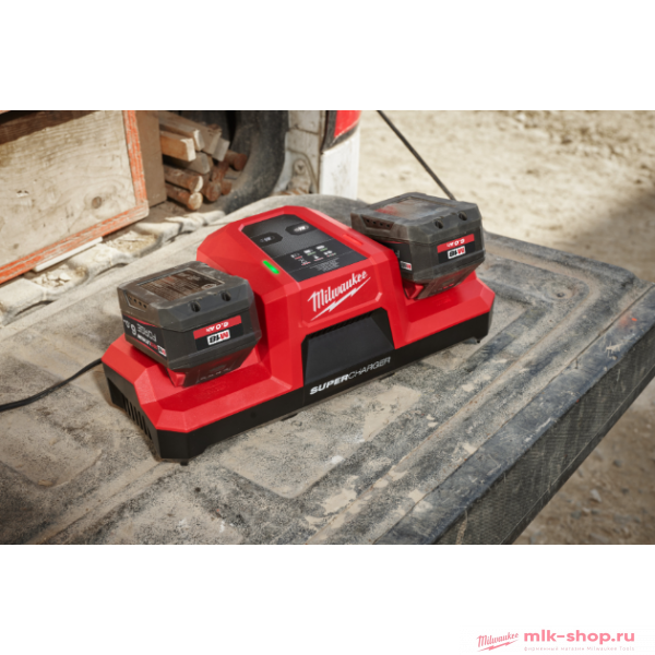 Зарядное устройство Milwaukee M18 DBSC на 2 порта