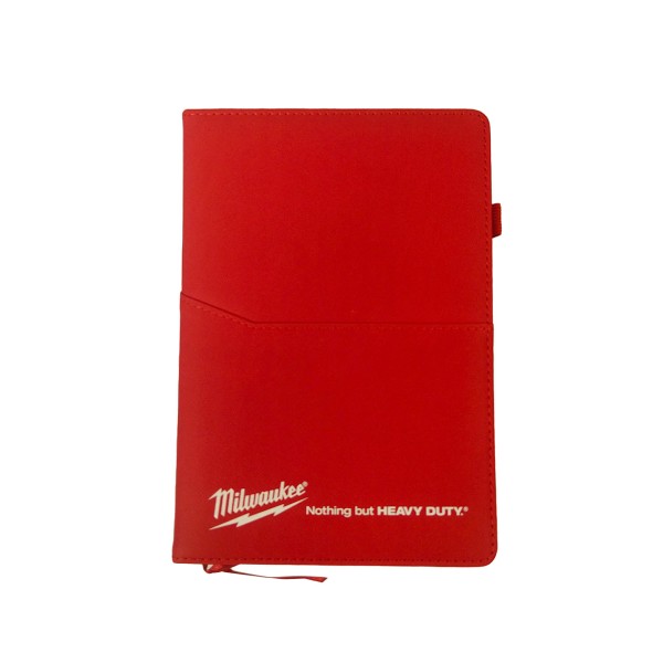 ЕЖДН2024  в фирменном магазине Milwaukee